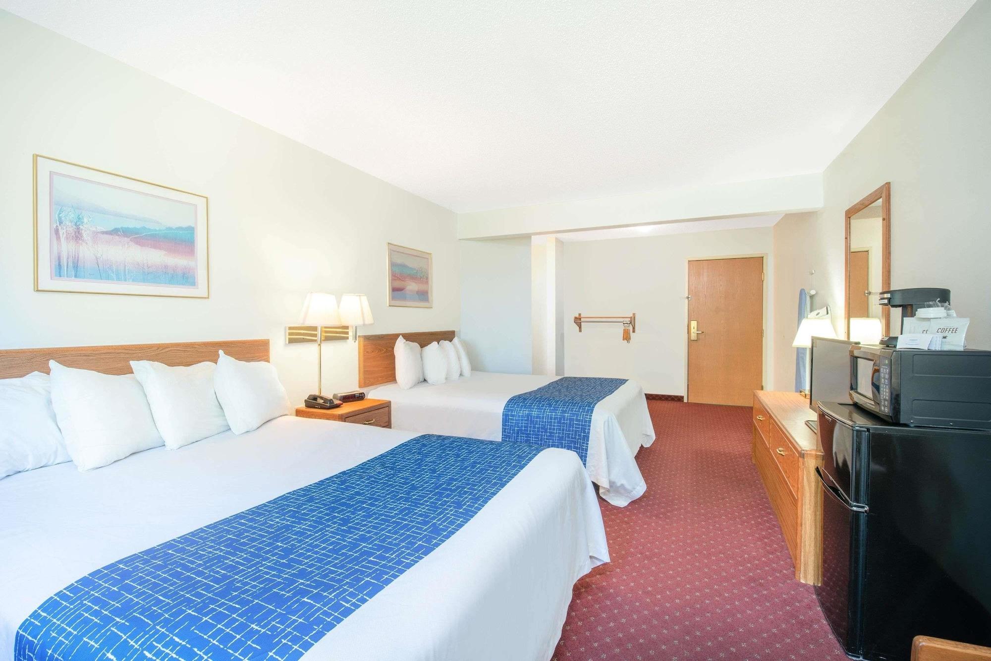 Travelodge By Wyndham Spearfish Exterior foto