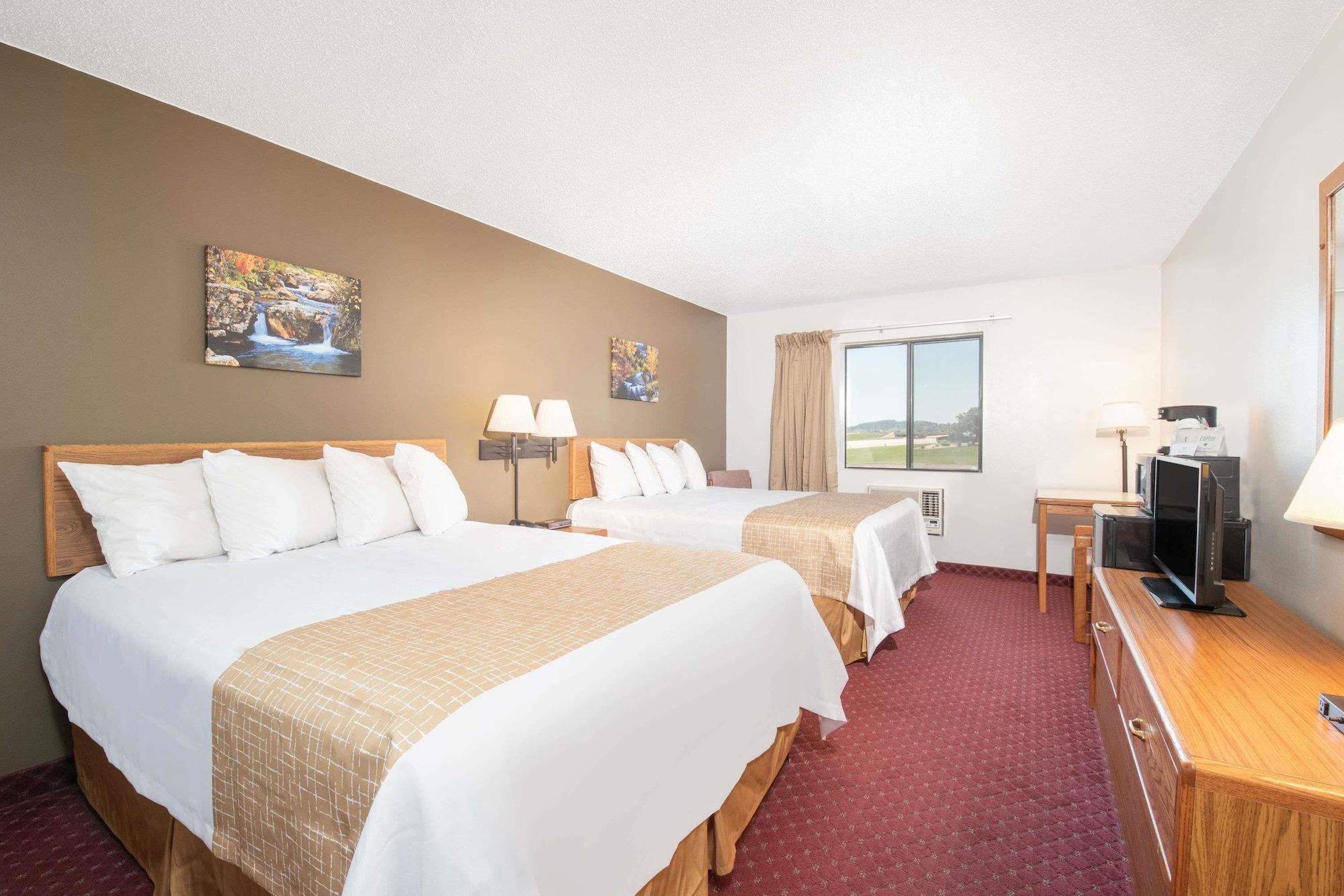 Travelodge By Wyndham Spearfish Exterior foto