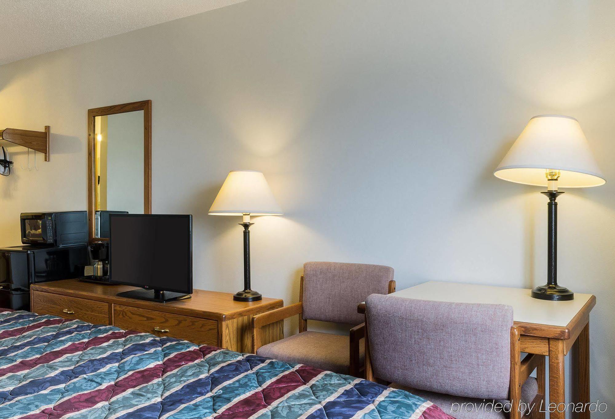 Travelodge By Wyndham Spearfish Exterior foto